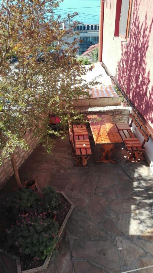 Regina'S Guesthouse Baltschik Exterior foto